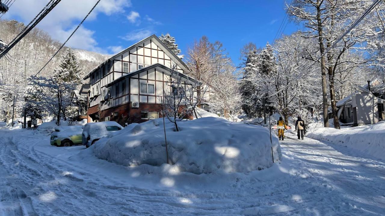 Hotel Sejour Mint In Хакуба-Мура Экстерьер фото