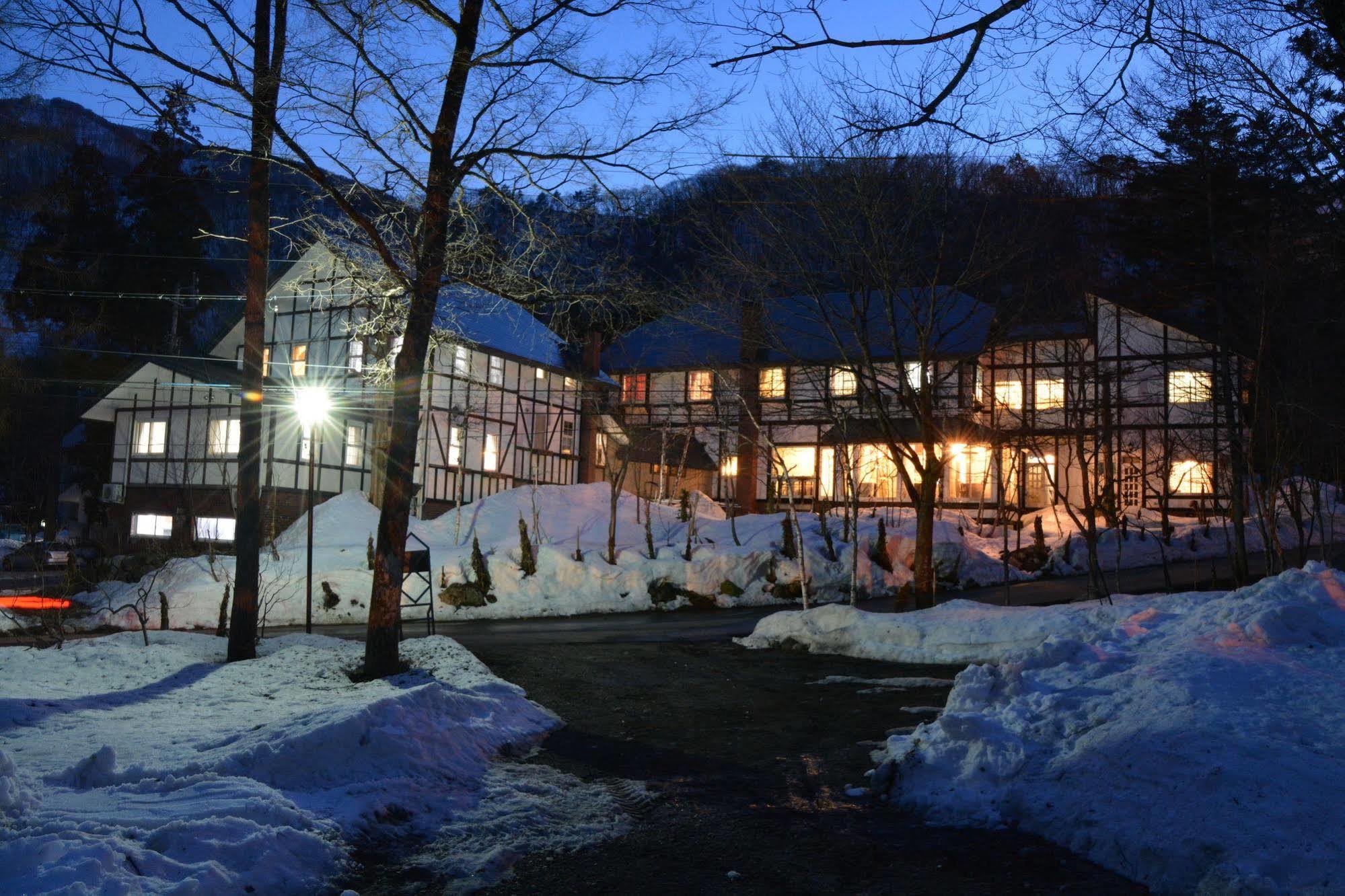 Hotel Sejour Mint In Хакуба-Мура Экстерьер фото